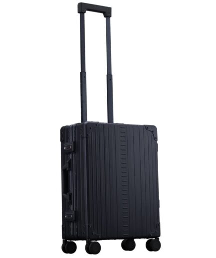 Aleon  INTERNATIONAL CARRYON