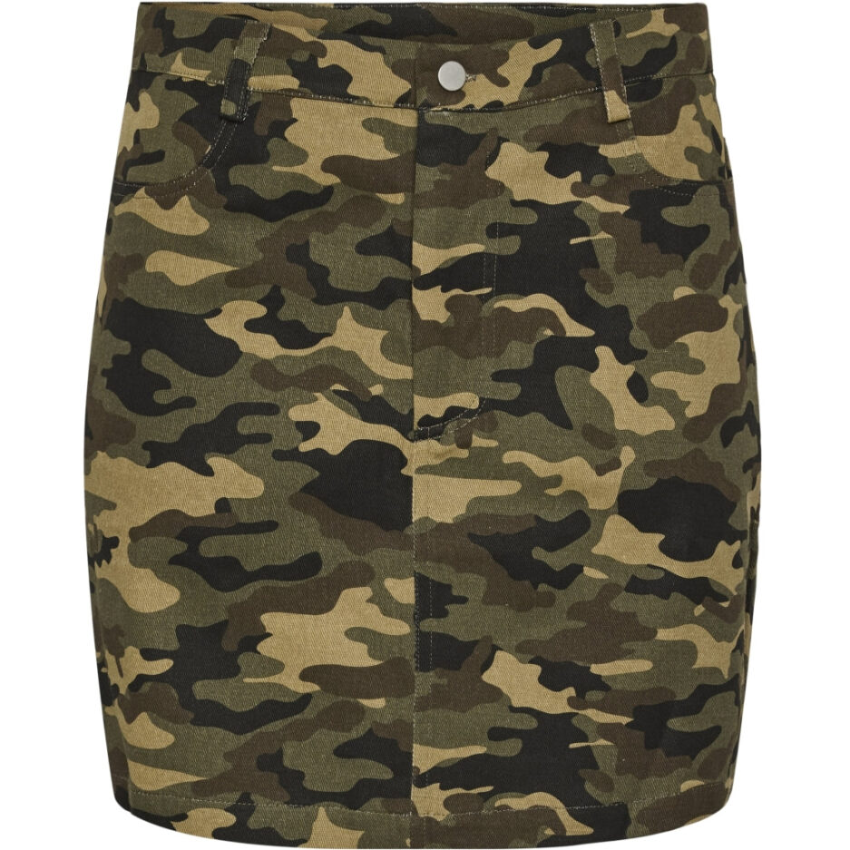 PIECES X DITTE ESTRUP X CILLE FJORD PCJESSICA SHORT SKIRT  Burnt Olive Camouflage Print