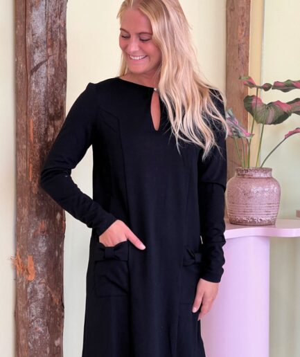 Bruuns Bazaar  Kjole  LuciliaBBCama Dress  Black